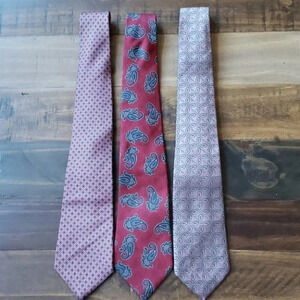 *BUNDLE* THREE DESIGNER TIES